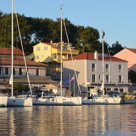 Stone House Buljanovic Apartamento Sali Exterior foto